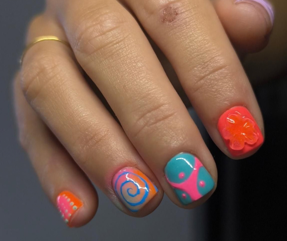 Pose d’ongles réalisée par Vahiné chez Maison Kaoni, photo 4