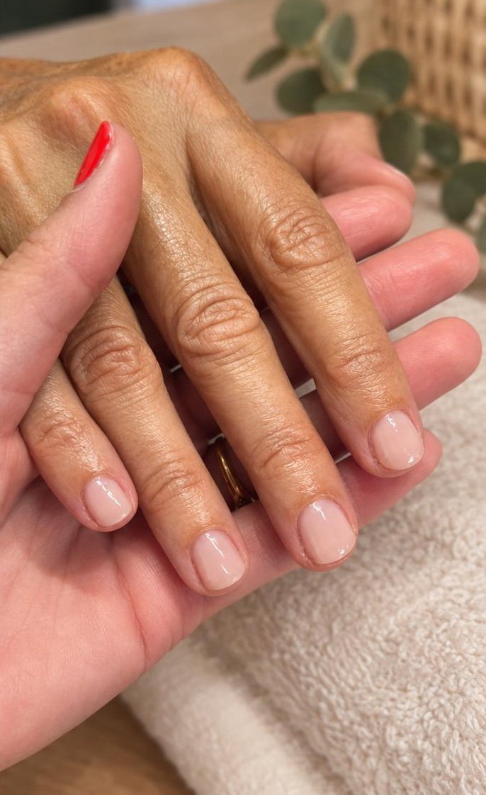 Pose d’ongles réalisée par Vahiné chez Maison Kaoni, photo 5